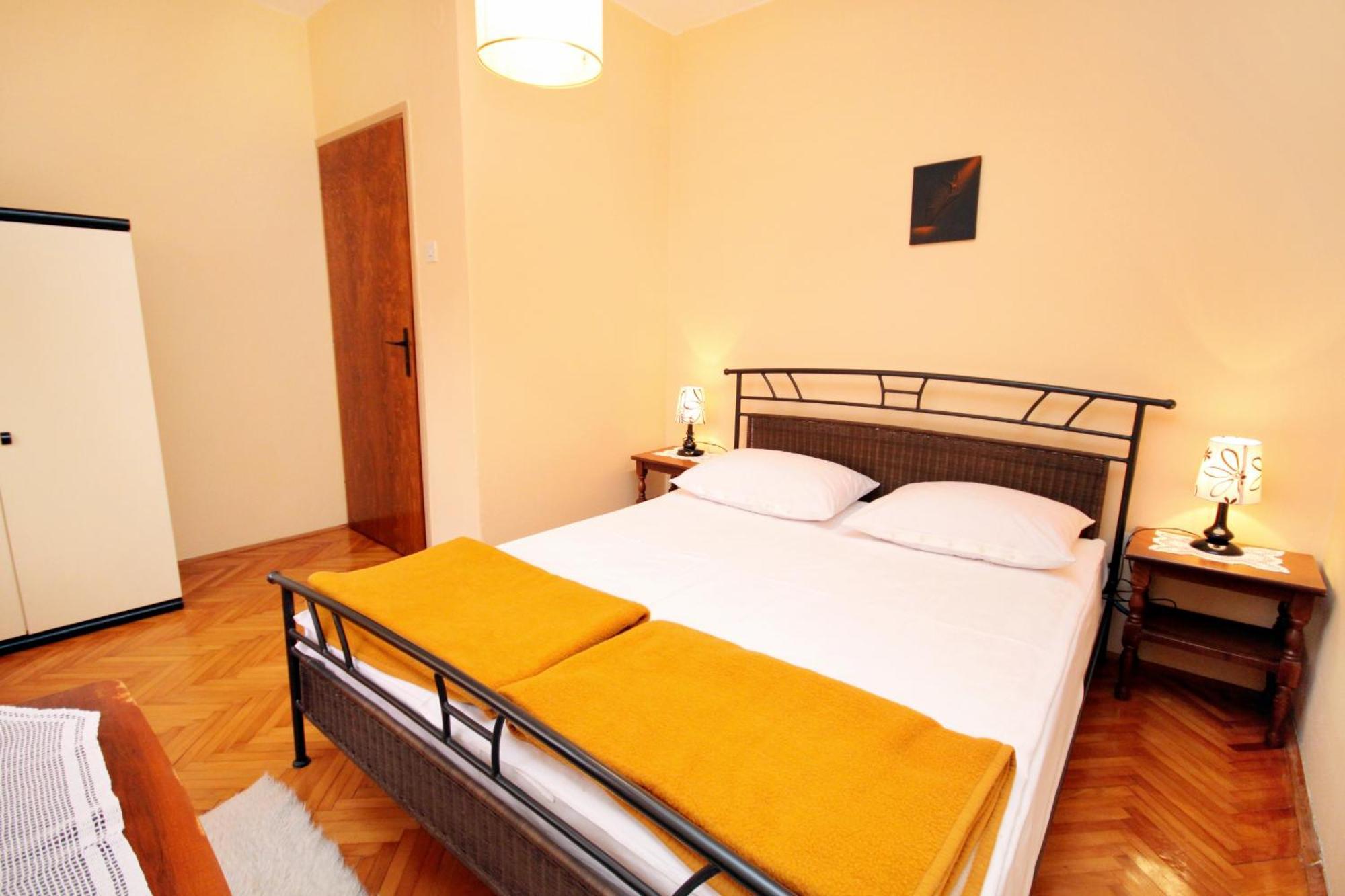 Apartments With A Parking Space Novi Vinodolski - 2423 Экстерьер фото